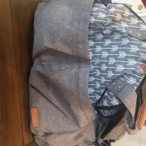 Leke Baby Gray Arrow Diaper Bag